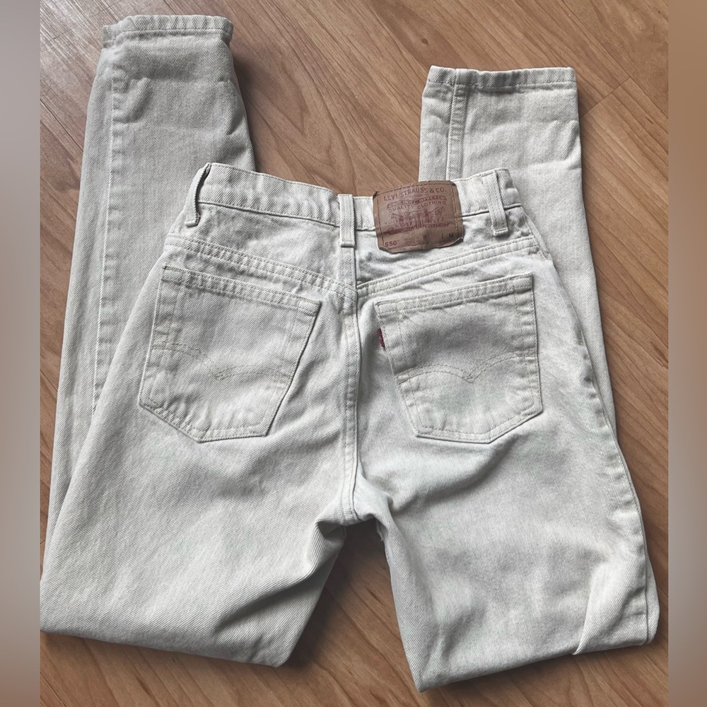 Vintage Beige Levi's